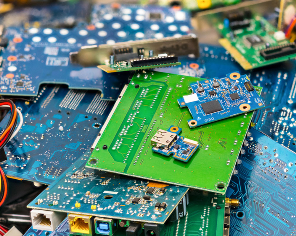 Hardware-disposal-social