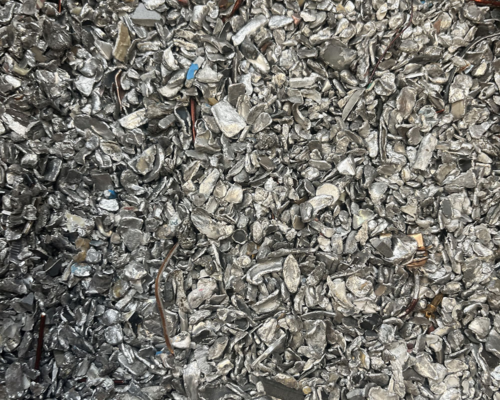 分离出来的全金属