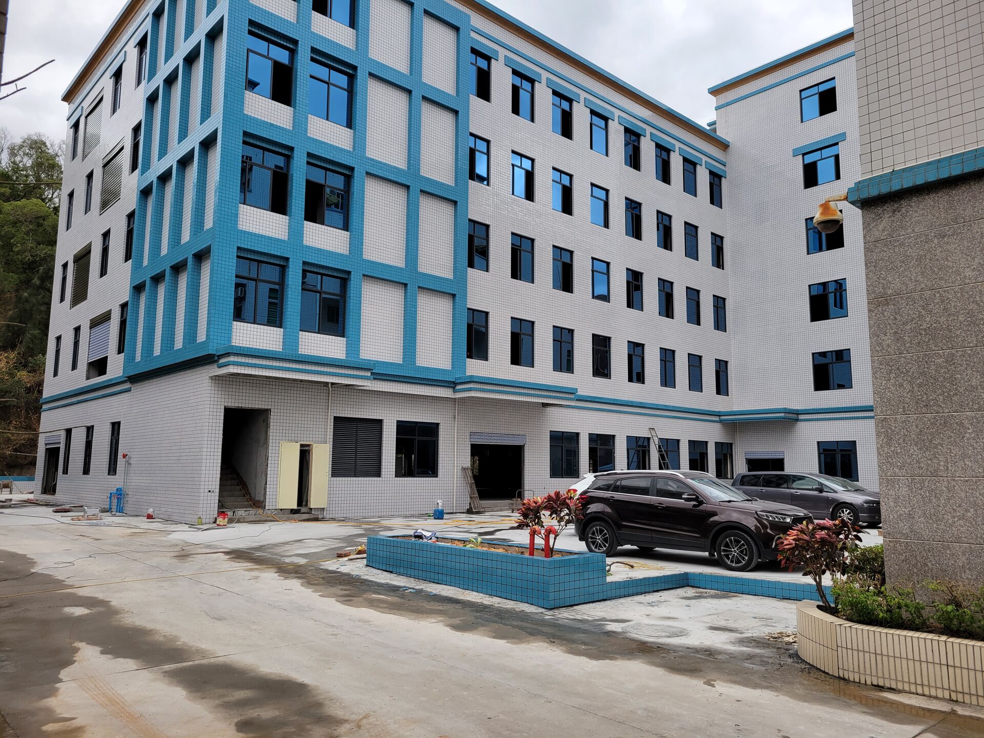 LULIN FLAVOR new production building is completed with great success!