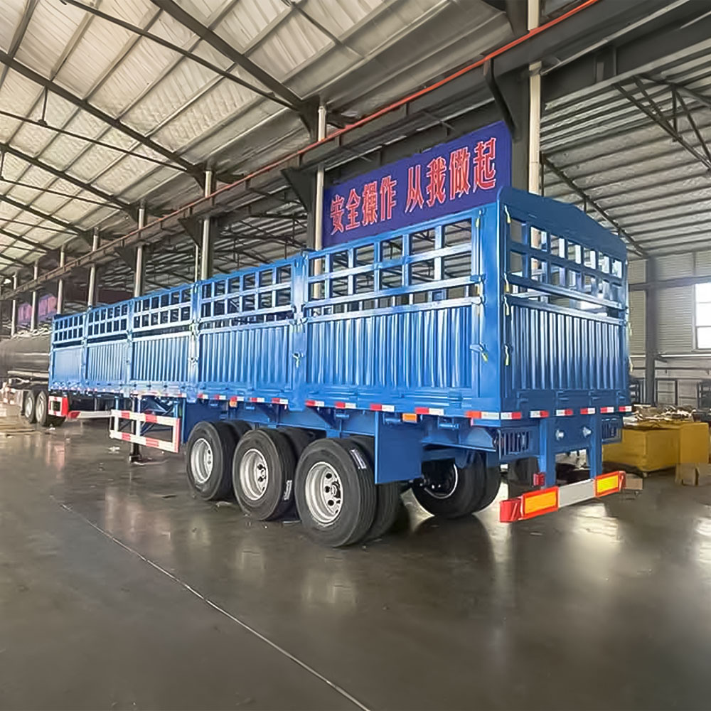 Semi-remorque de clôture personnalisable à 3 essieux