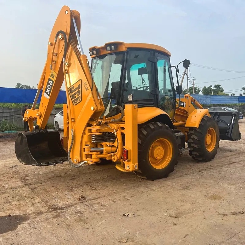 JCB 4CX Chargeuse-Pelleteuse d'occasion