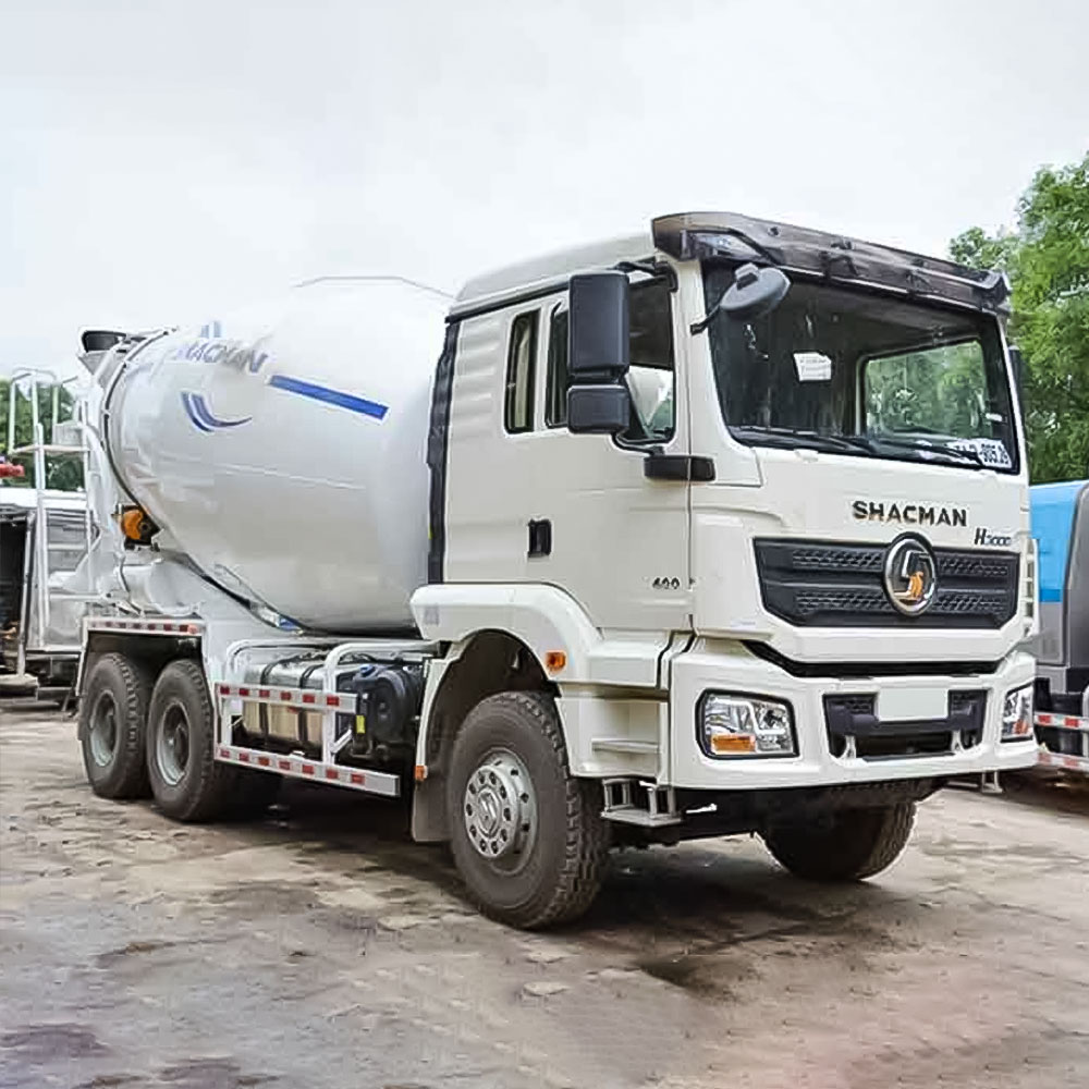 Camion malaxeur de ciment Shacman