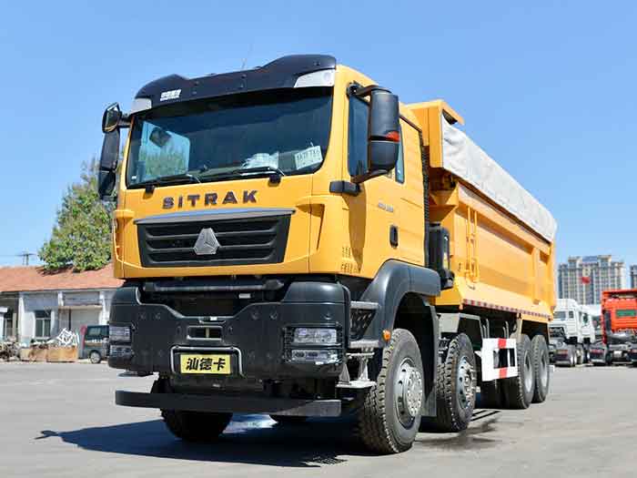Sinotruk SITRAK G7W 8X4 Caminhão Basculante