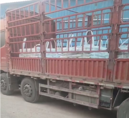 NR-310地坪硬化剂50吨送北京顺义工地