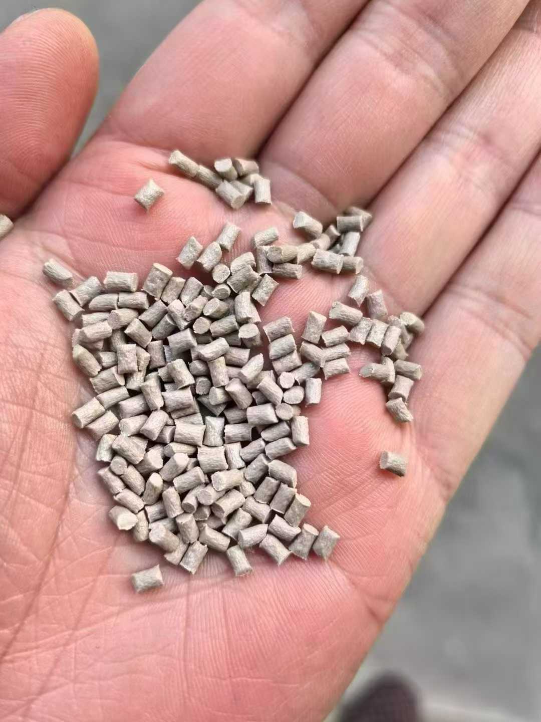 基础创新塑料 聚醚醚酮(PEEK