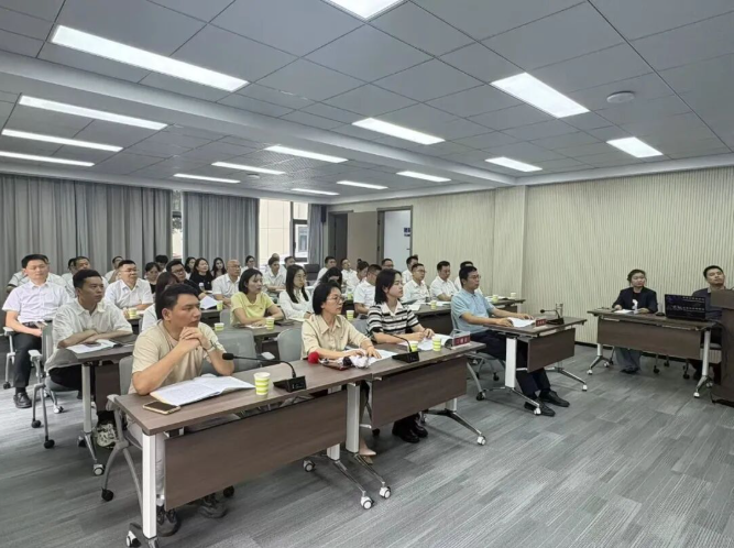 解锁政务新算力！AI实地调研培训干货满满
