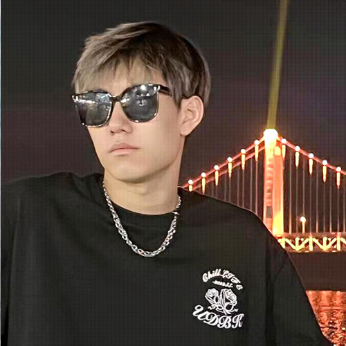 优秀毕业生：李奥