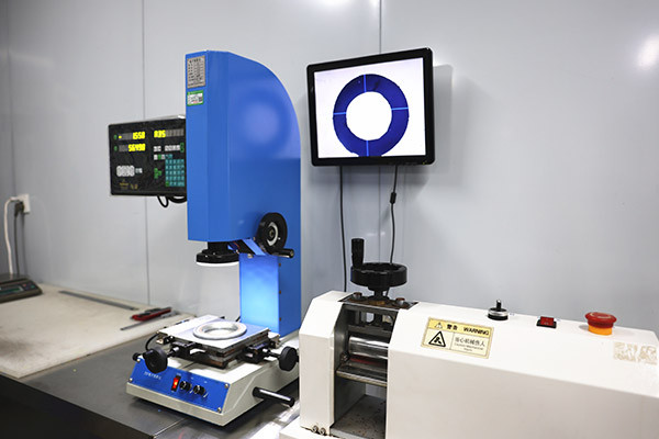 質(zhì)量檢測(cè) 嚴(yán)謹(jǐn)把關(guān)