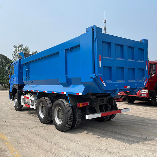 蓝色豪沃U型斗详情11