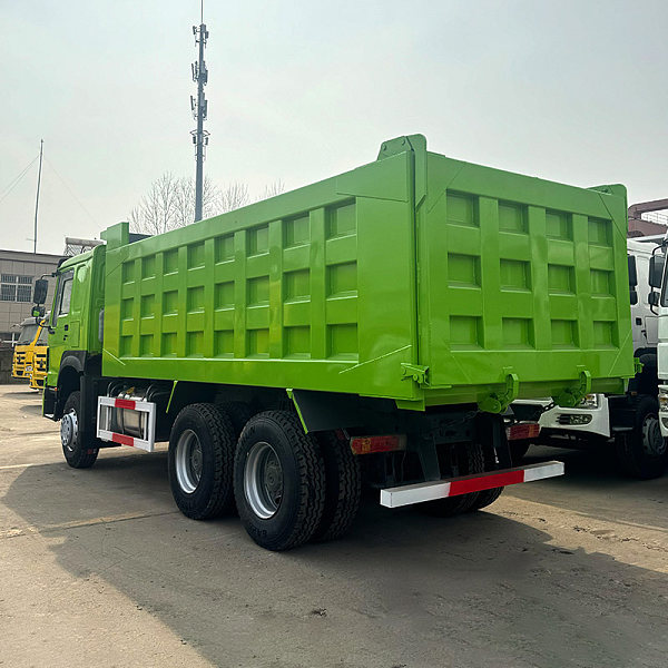 豪沃绿色自卸详情15