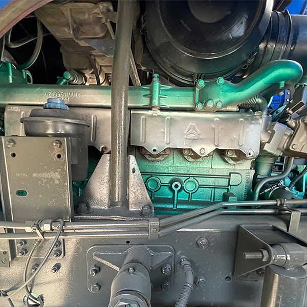 豪沃蓝色8x4详情7