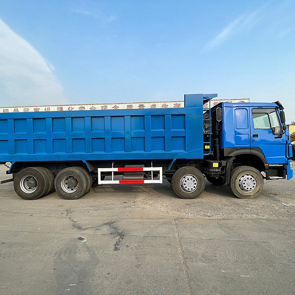 豪沃蓝色8x4详情16