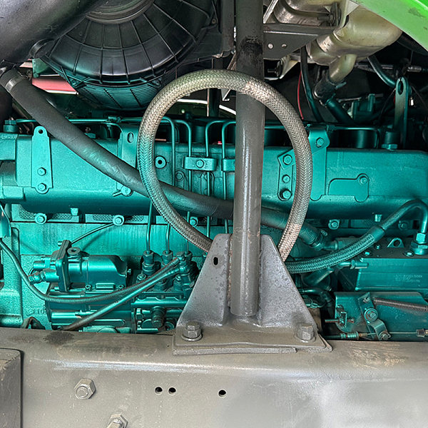 豪沃绿色8x4详情7