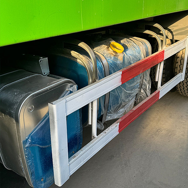 豪沃绿色8x4详情8