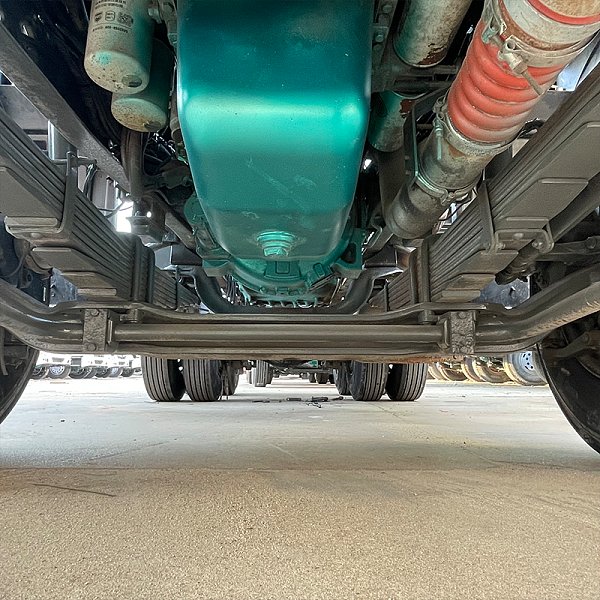 豪沃牵引浅蓝色详情4