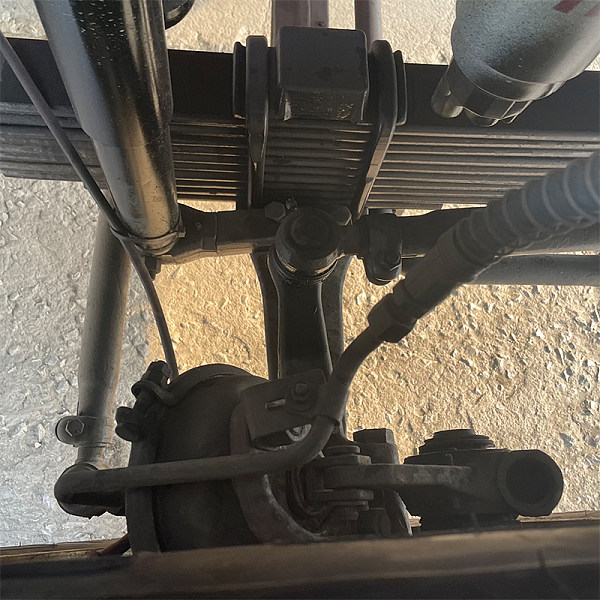 陕汽6x4自卸黑色详情12