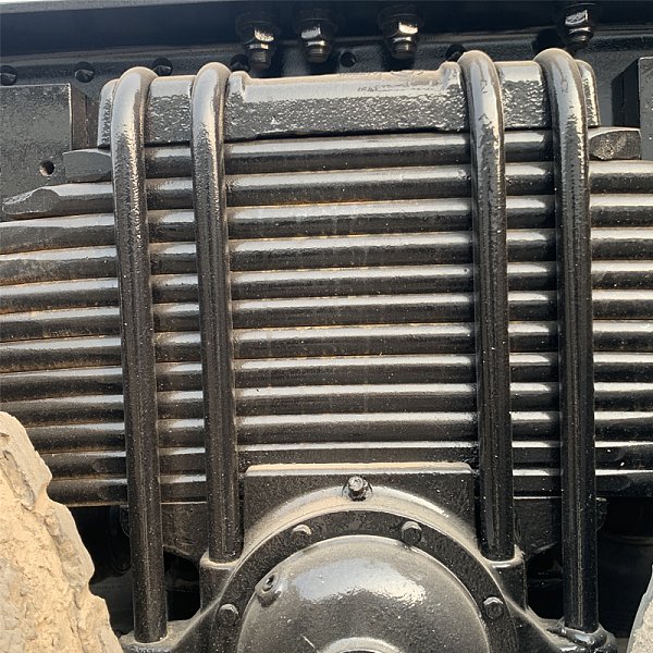 陕汽F3000牵引白色详情2