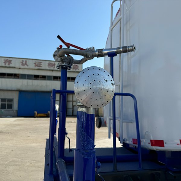 豪沃洒水白色详情6