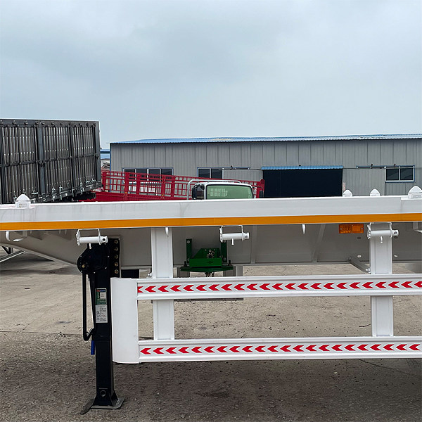 4轴平板挂车白色照详情9