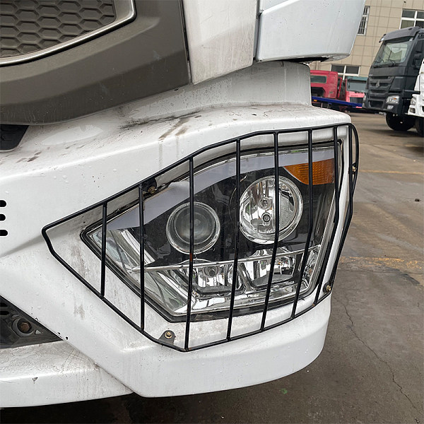 豪瀚白色8x4详情5