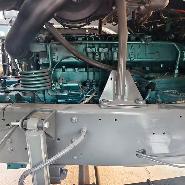 豪沃洒水白色详情6