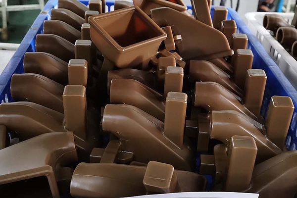 Текущее производство на нашем литейном заводе по выплавляемым моделям