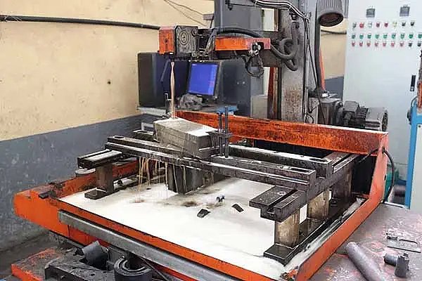 Станок для резки проволочных электродов