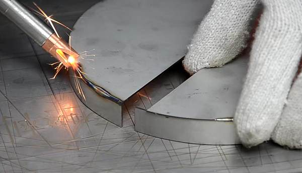 Внешняя дуговая сварка