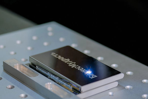 669aa882e1da4ca3da5e4257_будущее лазерной маркировки