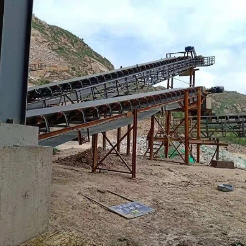 small4_17031246699298628