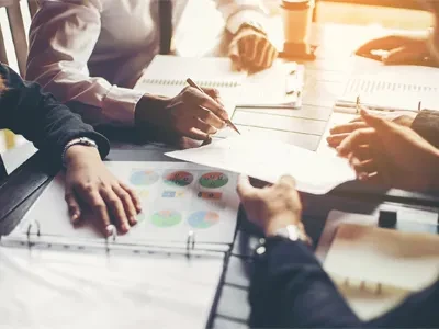 拖车罩安装指南：守护拖车免受恶劣天气侵袭