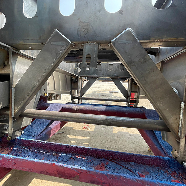 Untitled-1_0000_IMG_4219