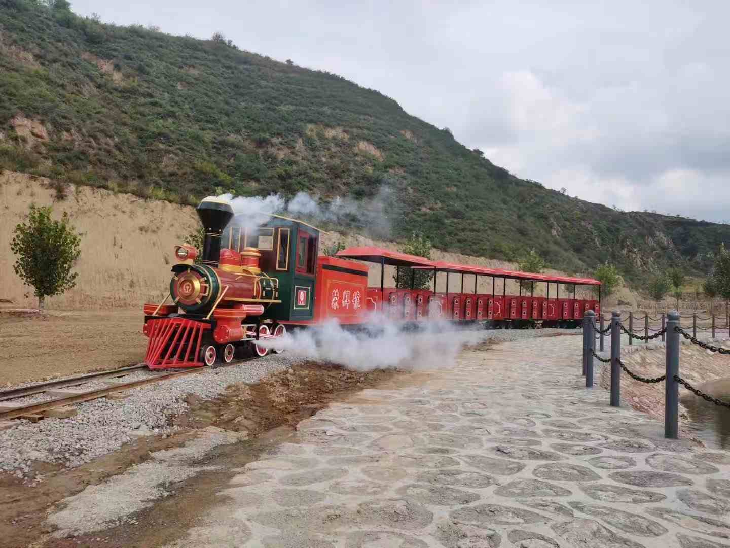 HYC-36座轨道观光火车