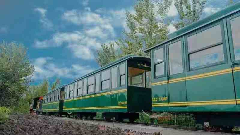 HYC-120座轨道观光火车