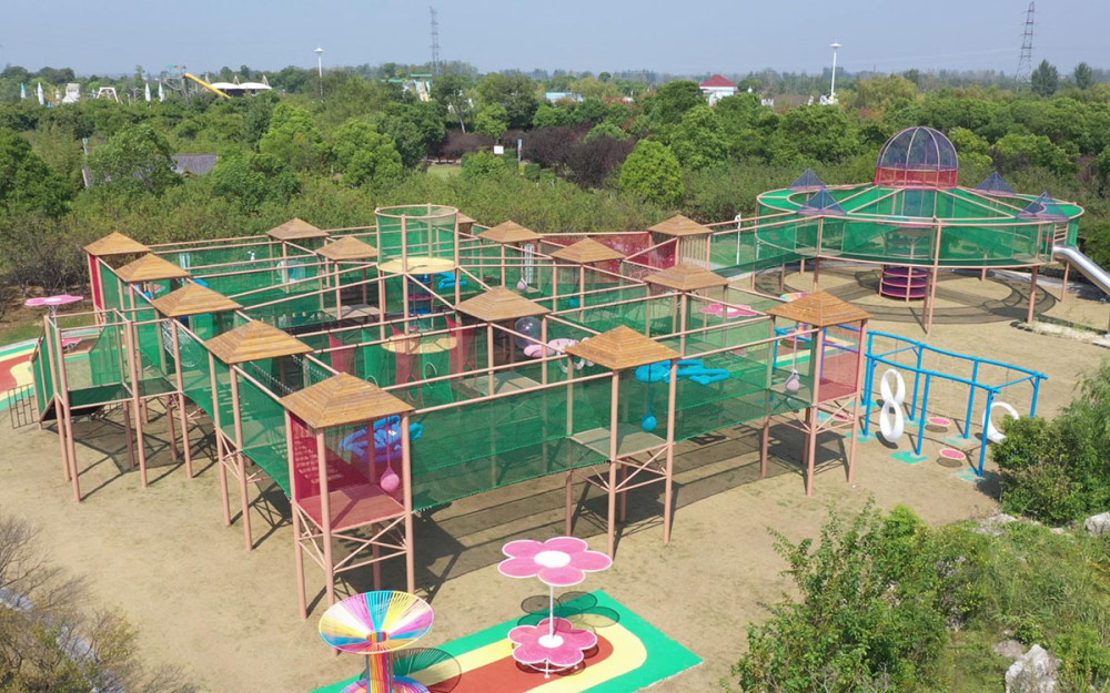 梅花湾绳网乐园