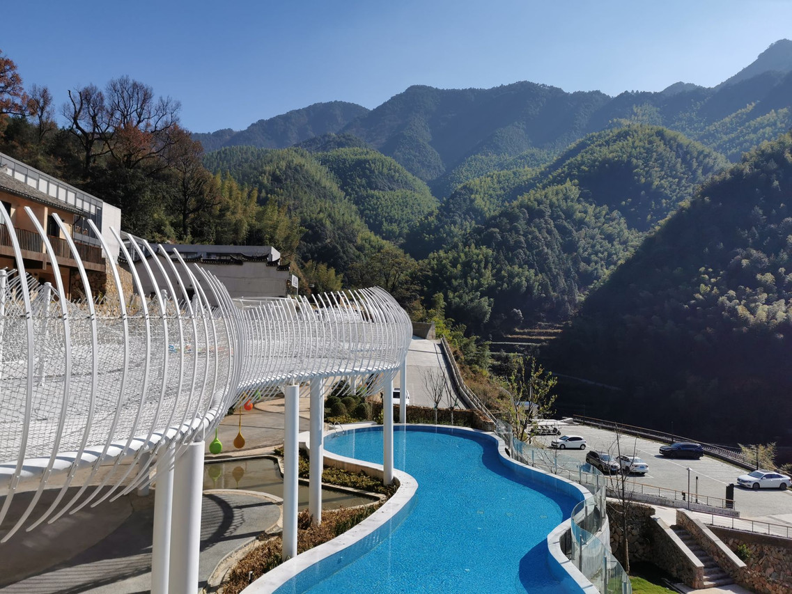 0200p1200095o4qxd1D7C_Z_1280_853_R5_Q90_Mht8_3