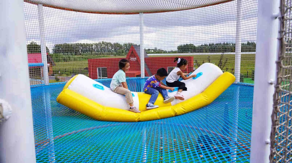 trampoline-outdoor- playground-farm-rope-adventure-park