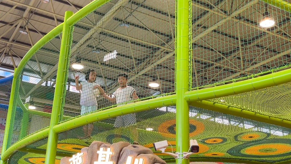 2 2
