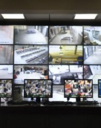 对景区的基础设施人员进行感知，构建智慧景区