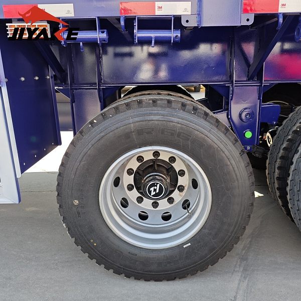 Remorque à clôture (6)