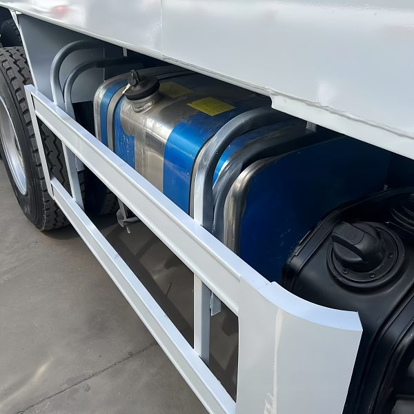 Camion benne Shacman (7)