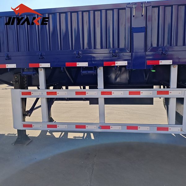 مقطورة الجدار الجانبي (8)