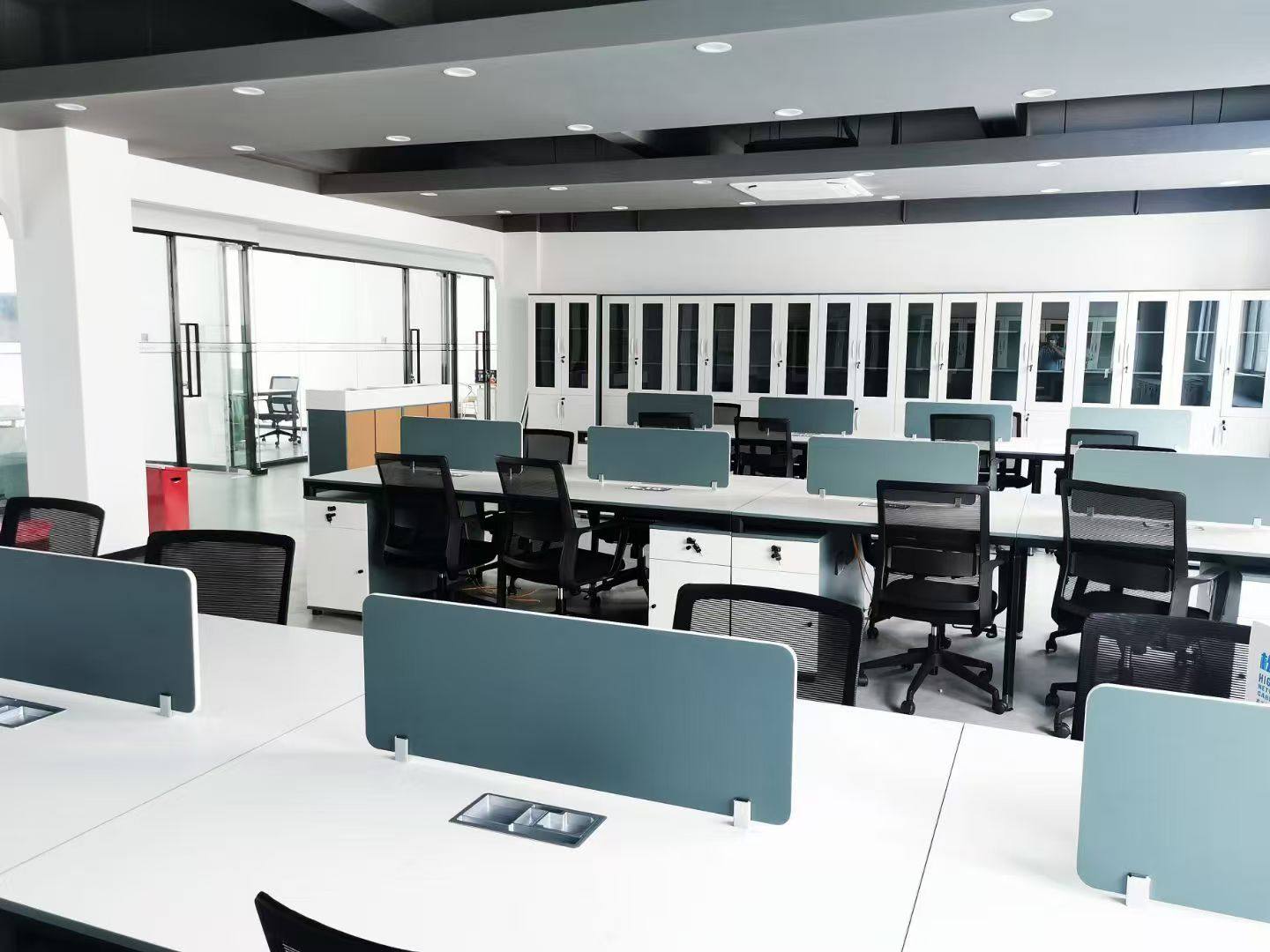 In 2021, a new factory was established, Silk Feather Nonwoven Products Co., Ltd., expanding from nonwoven face masks and packaging/folding services to include new nonwoven products such as facial clea