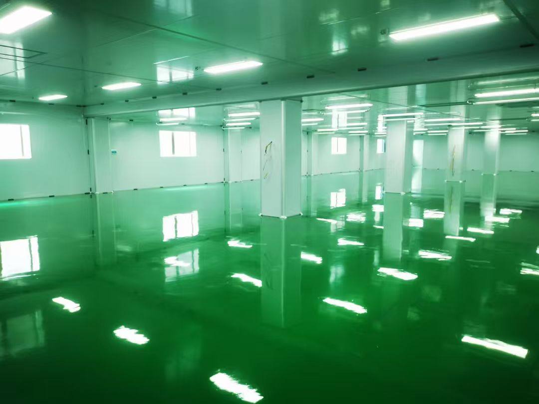 The new company has an operating area of ​​15,000 square meters.