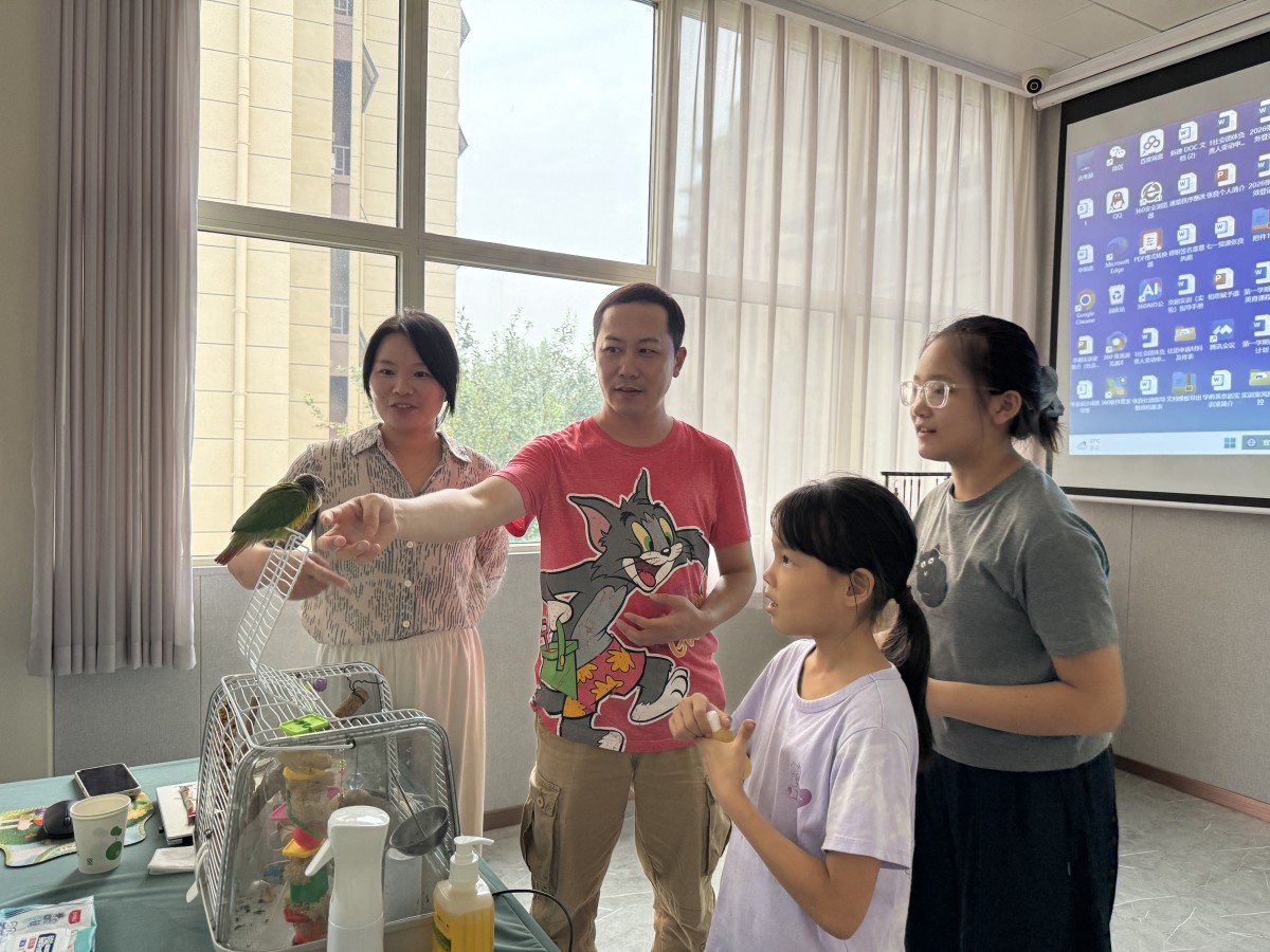 2 爱宠有道,邻里同行 | 玉河院子联合金河社区开展文明养宠健康科普讲座
