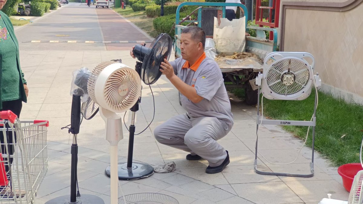 便民服务零距离 暖心实事进家门！长江物业禹城玖号院便民服务活动温情开展