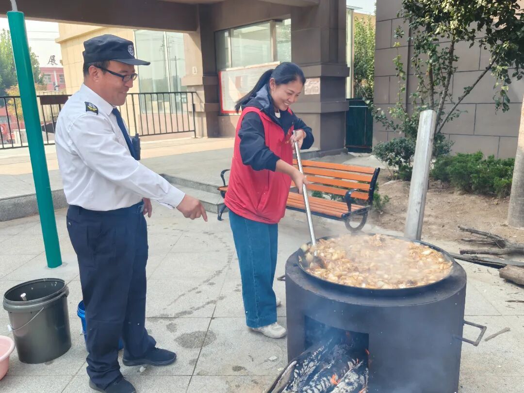 640?wx_fmt=jpeg&from=appmsg 【七彩兴隆·同心筑梦|幸福橙】长江物业御水城联合兴隆社区开展 “重阳趣享邻里乐 敬老温情满家园” 系列活动