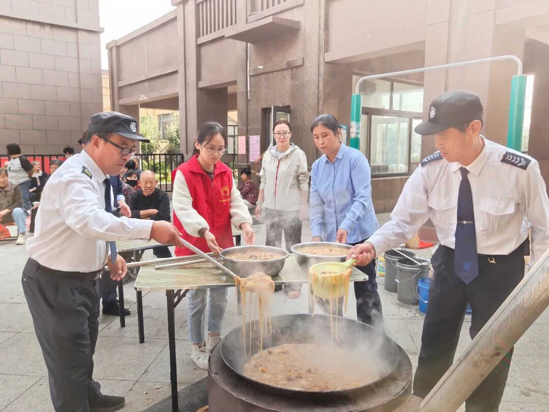 640?wx_fmt=jpeg&from=appmsg 【七彩兴隆·同心筑梦|幸福橙】长江物业御水城联合兴隆社区开展 “重阳趣享邻里乐 敬老温情满家园” 系列活动