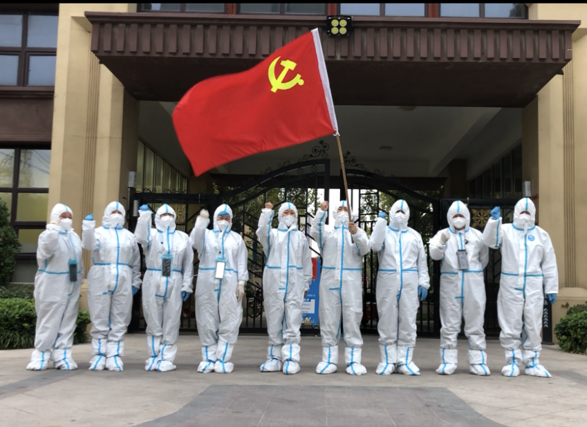 长江物业| 同心抗疫，我们“战”在一起！