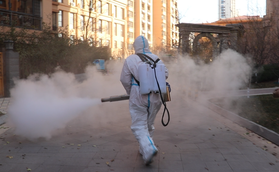 长江物业：疫情下的逆行与坚守